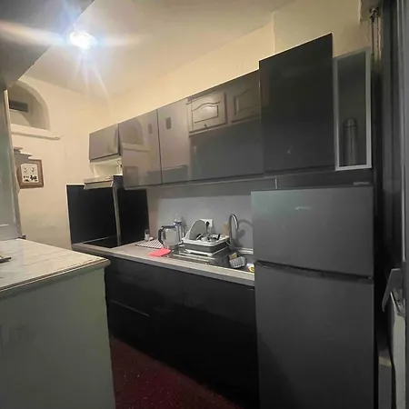 Charming With Ocean Views In Nice, France Apartament